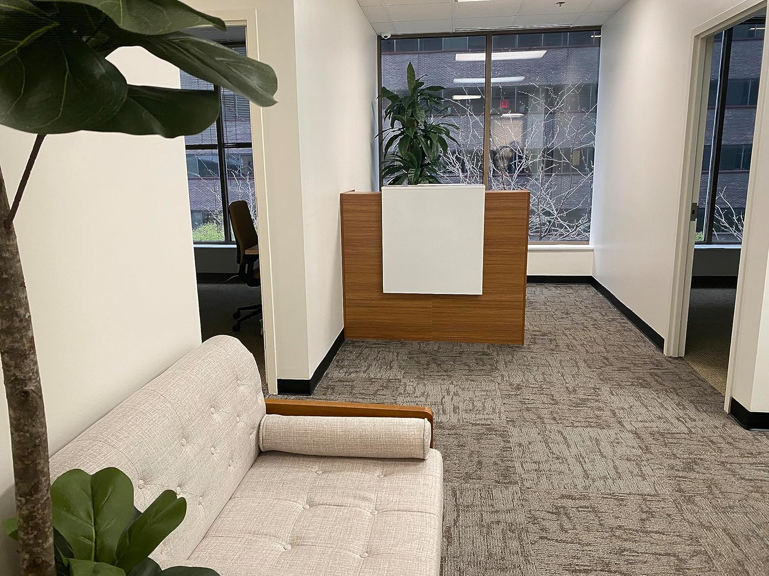 UGOS ICN 53" Modern Reception Desk, Multifunctional Modern,Transaction Countertop, Laminate Desktop, Standing Front Table for Office, Home, School, Salon, Spa - Teak and White